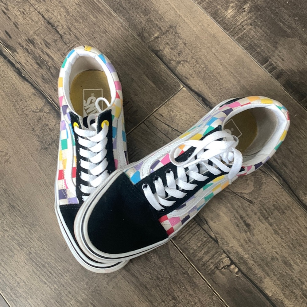 Color vans